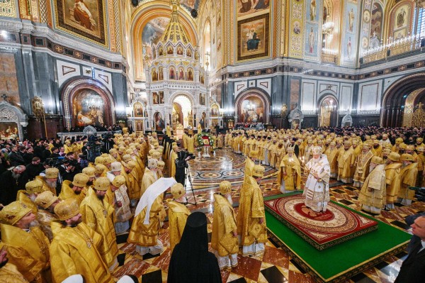 Участие и роль иконостаса в православной Литургии
