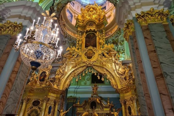 Иконостас Петропавловского собора: наиболее значимый иконостас Петербурга